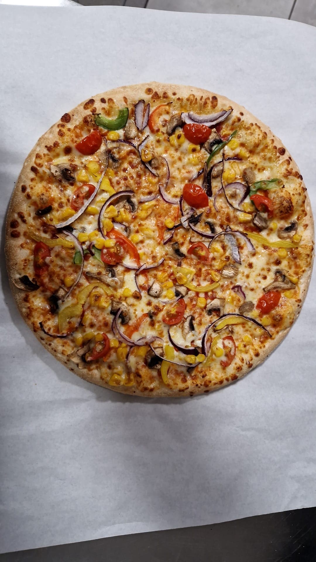 Hangover Grill's pizza